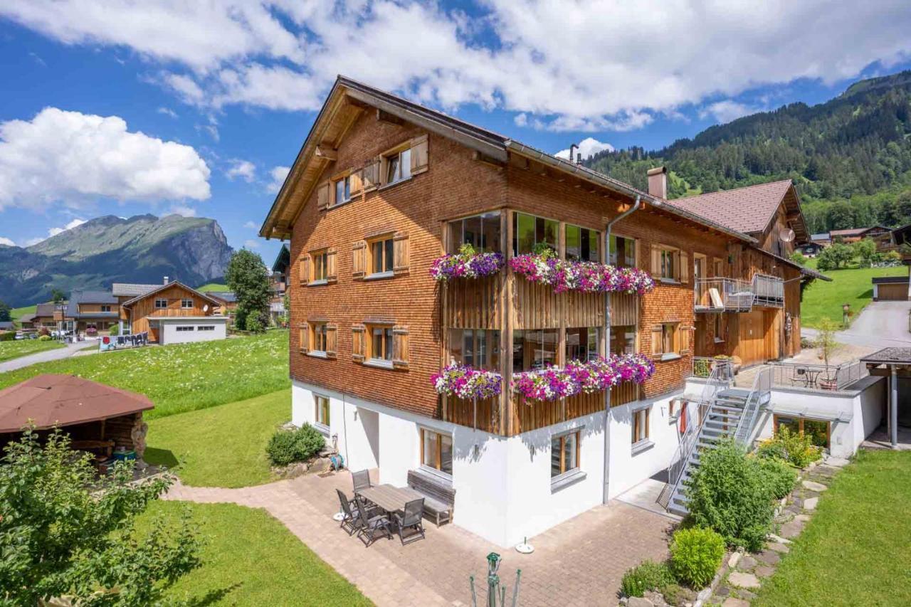 Hotel Forsthaus Schoppernau Exterior foto